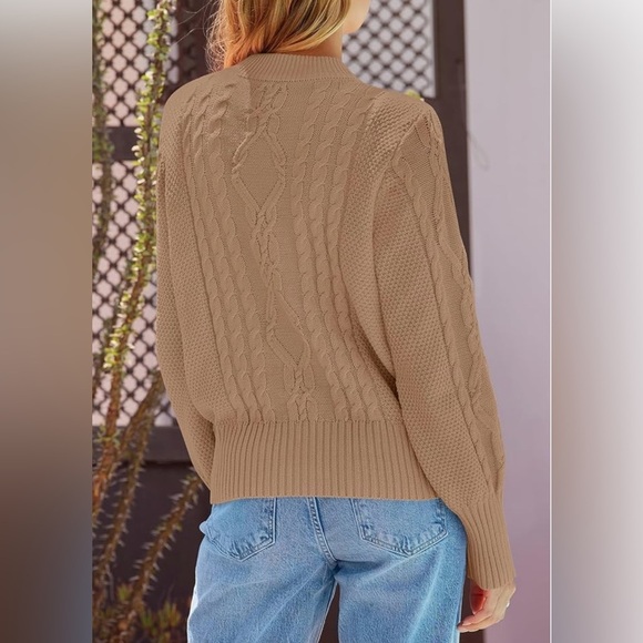 NWT- Tan Cable knit Classic Comfy Cardigan Sweater - Picture 2 of 4